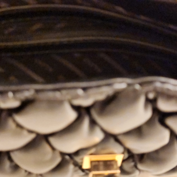 Aldo Black and Gold Quilted Shoulder Bag - Picture 2 of 3